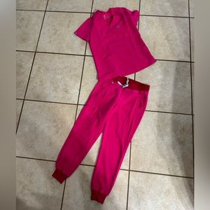 Hot pink figs - XS Catarina with XS/P joggers
